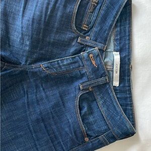 Joes jeans. Size 26. Medium dark wash. Great condition.